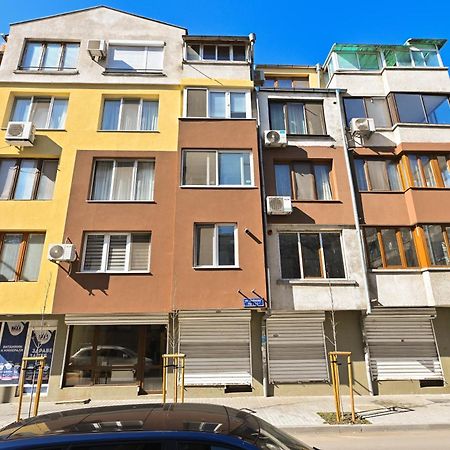 Eli Apartment Burgasz Kültér fotó