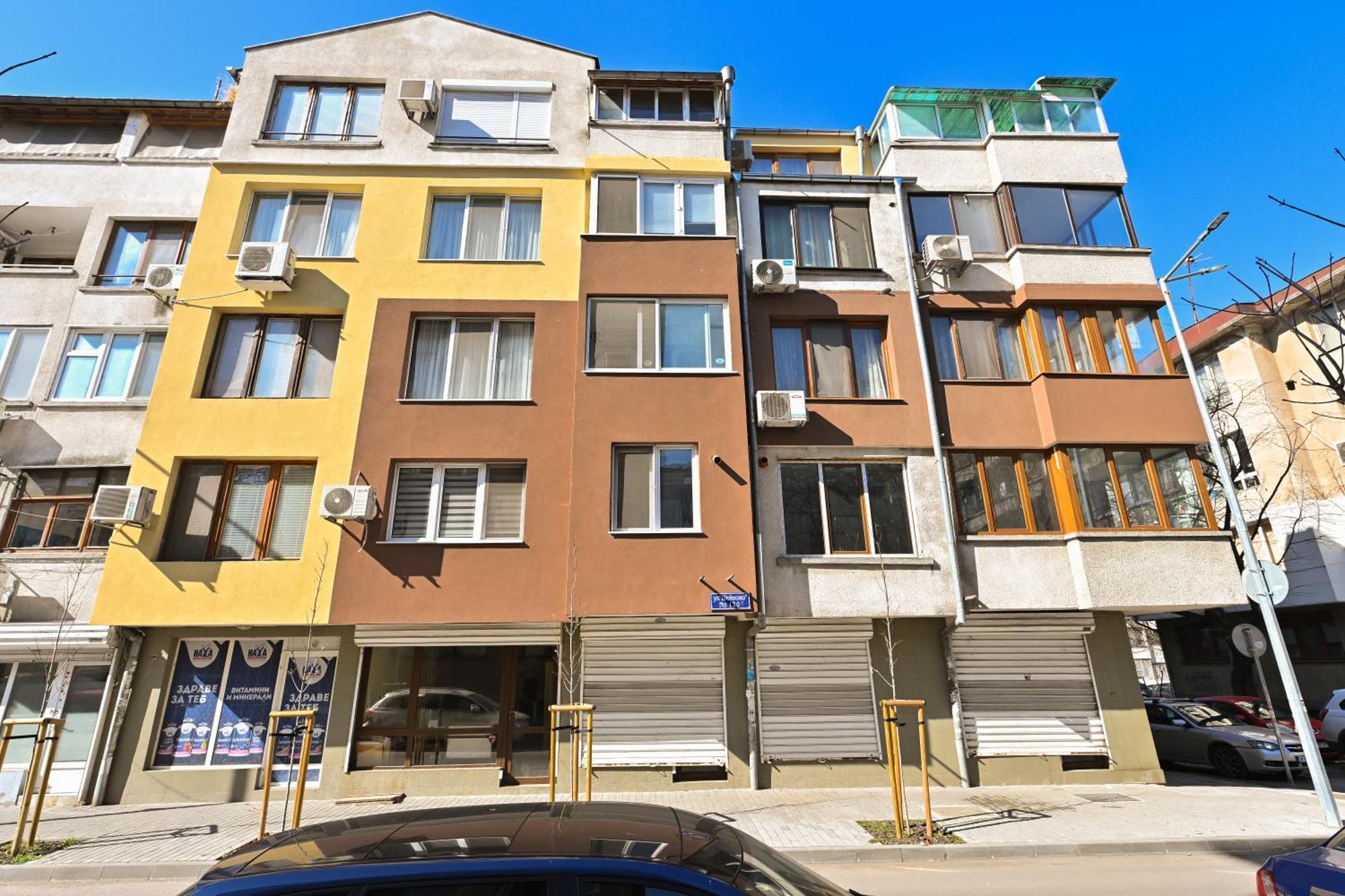 Eli Apartment Burgasz Kültér fotó