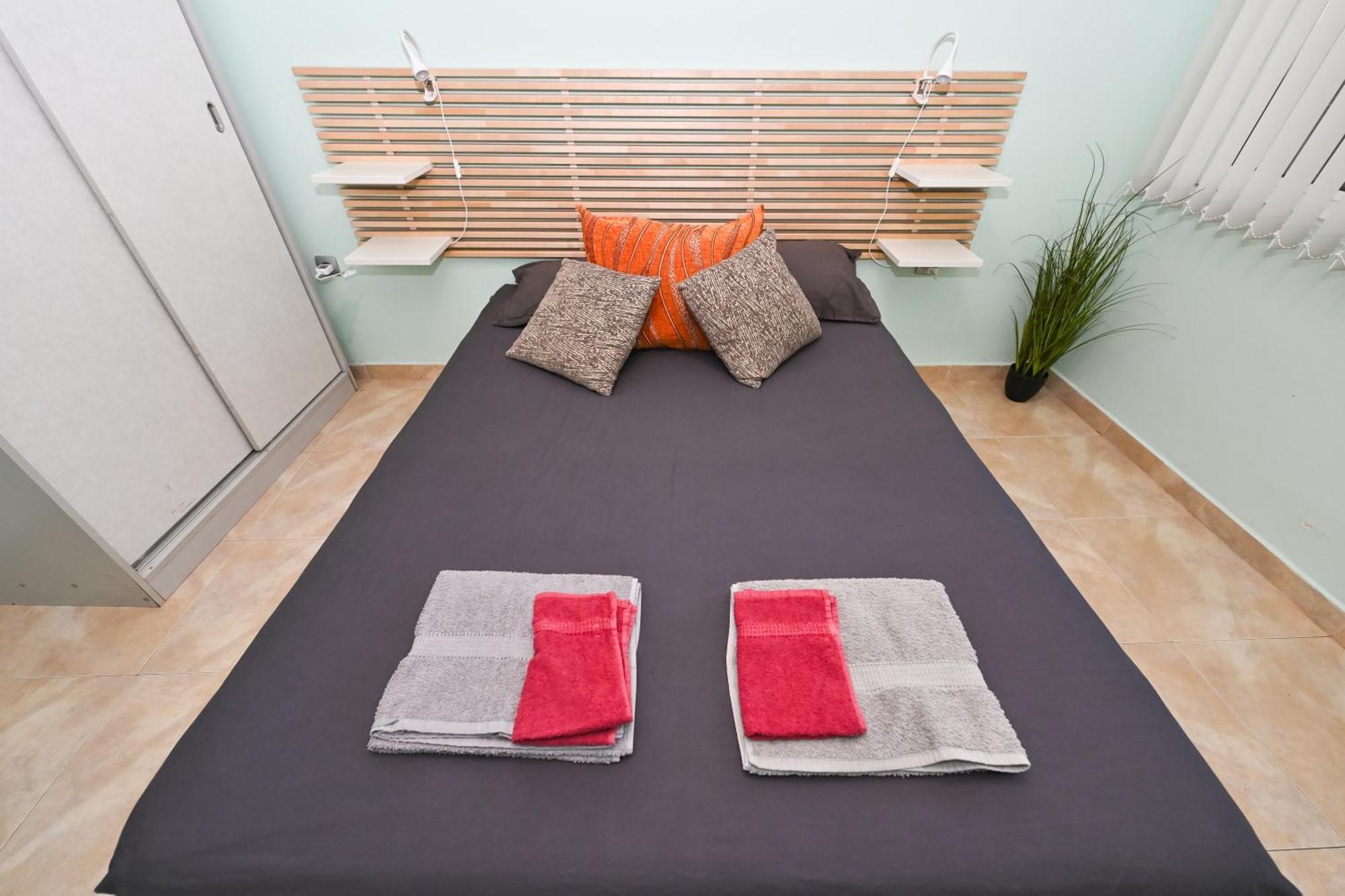 Eli Apartment Burgasz Kültér fotó