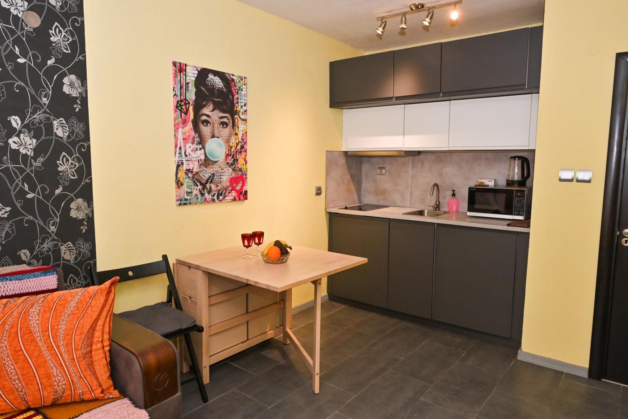 Eli Apartment Burgasz Kültér fotó